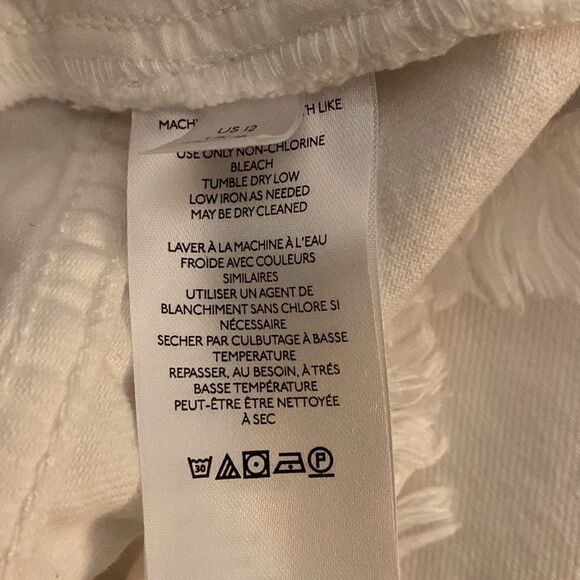 - #317 WE THE FREE Fringe Hem Distressed Jean Skirt - Picture 9 of 9